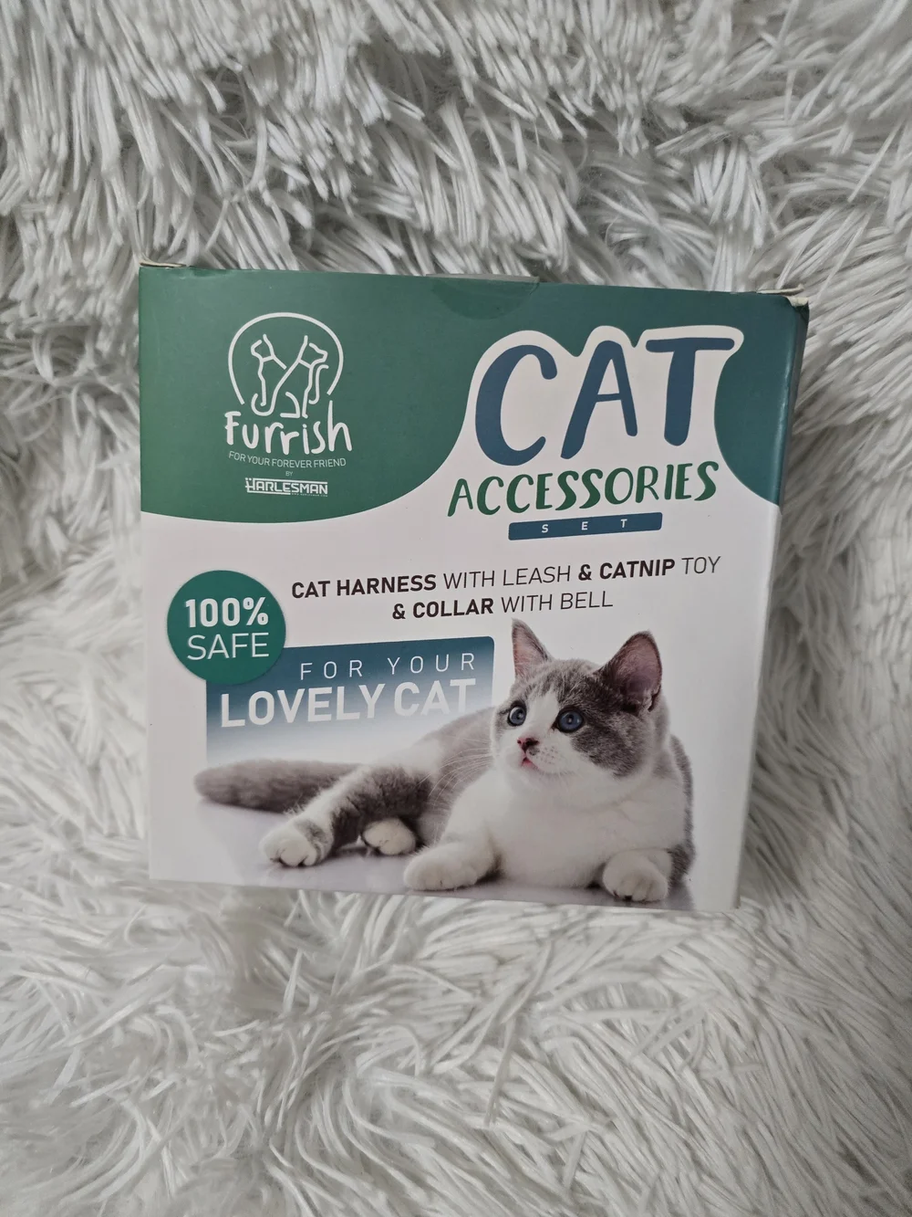Cat Accessories Set - Green Cat Harness, Leash & Collar with Bell